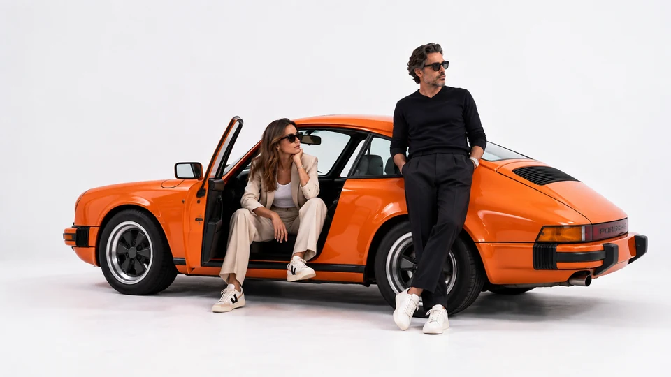 Par uz narandžasti Porsche, originalna fotografija ZAZA bloga
